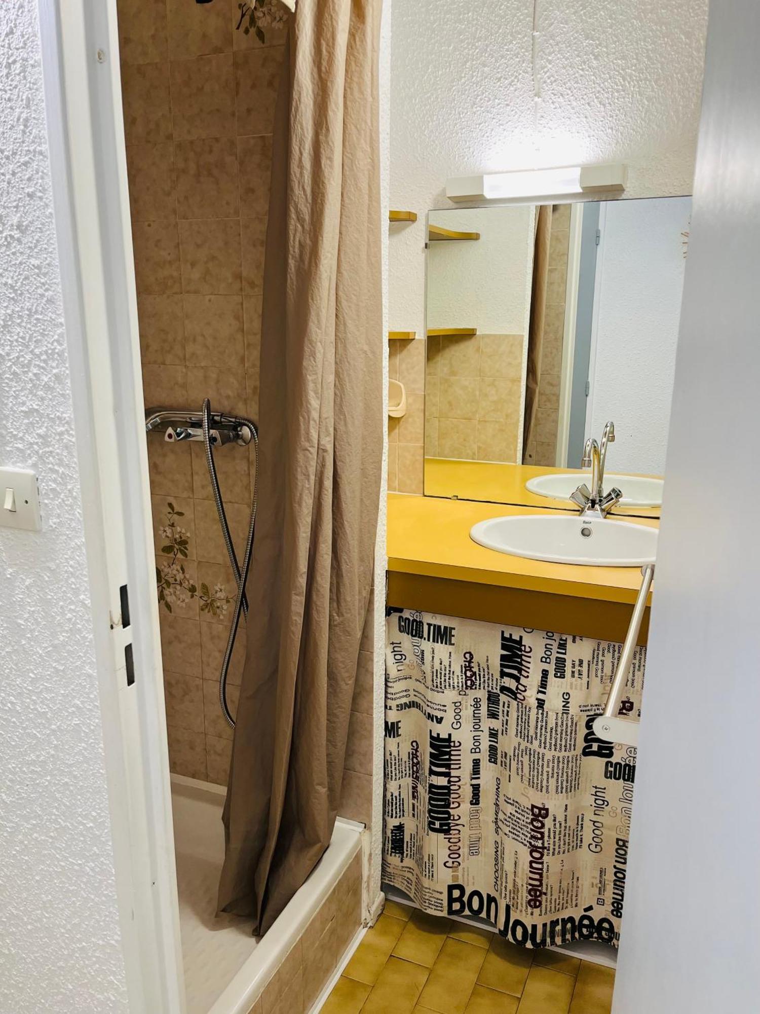 Studio Cabine 4 Couchages Avec Piscine Lb Ле-Гро-дю-Руа Экстерьер фото
